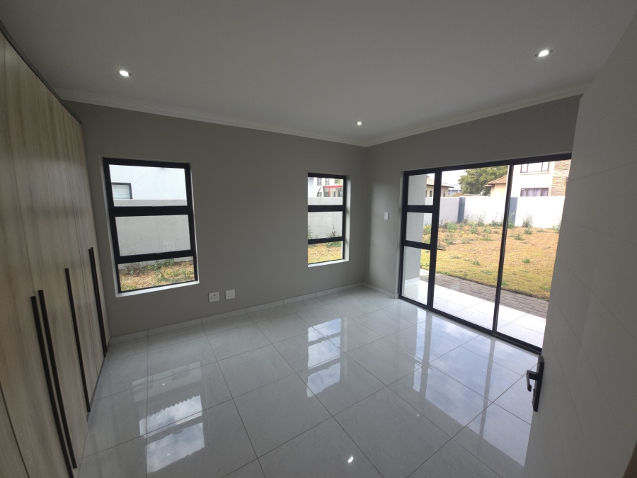 4 Bedroom Property for Sale in Savannah Country Estate Gauteng
