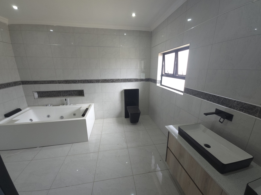 4 Bedroom Property for Sale in Savannah Country Estate Gauteng