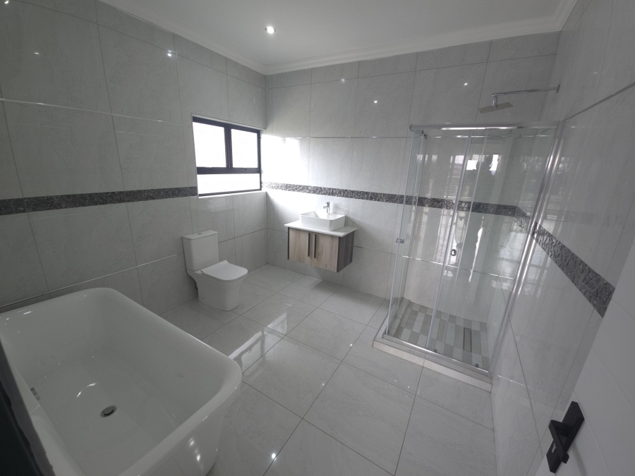 4 Bedroom Property for Sale in Savannah Country Estate Gauteng