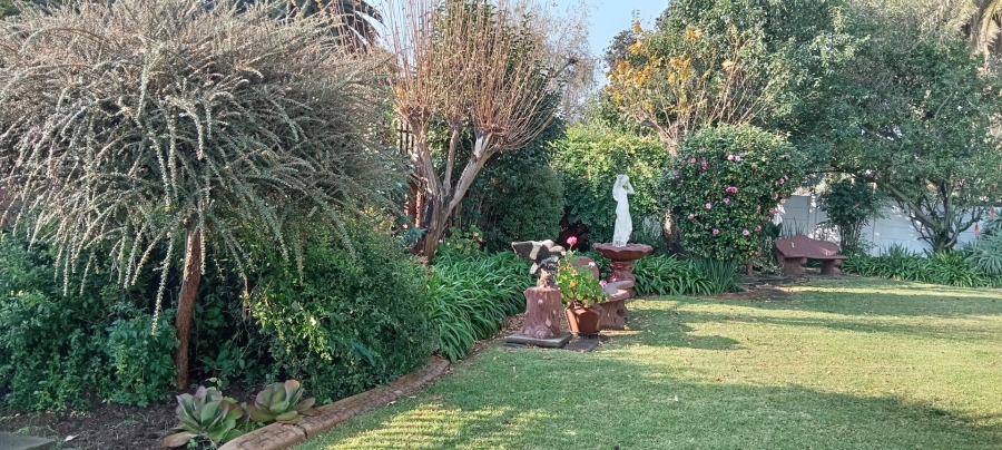 4 Bedroom Property for Sale in Selection Park Gauteng