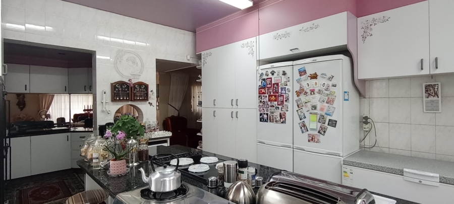 4 Bedroom Property for Sale in Selection Park Gauteng
