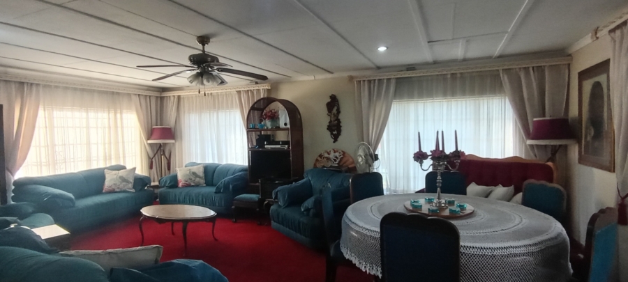 4 Bedroom Property for Sale in Selection Park Gauteng