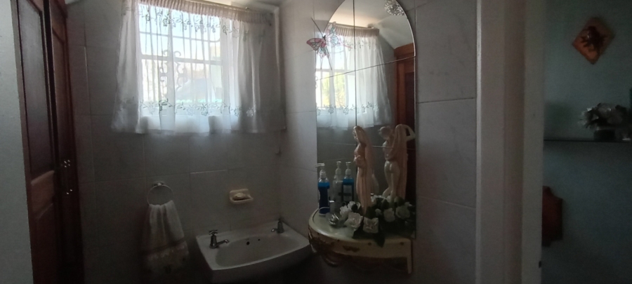 4 Bedroom Property for Sale in Selection Park Gauteng