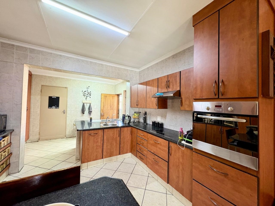 3 Bedroom Property for Sale in Brakpan Central Gauteng