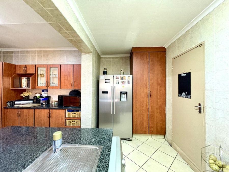3 Bedroom Property for Sale in Brakpan Central Gauteng