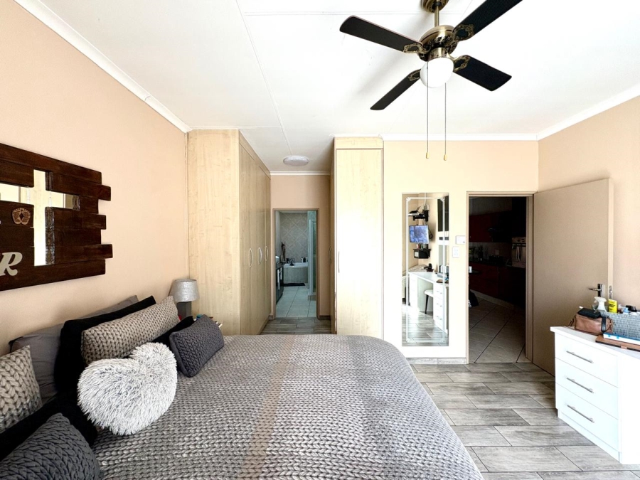 3 Bedroom Property for Sale in Brakpan Central Gauteng