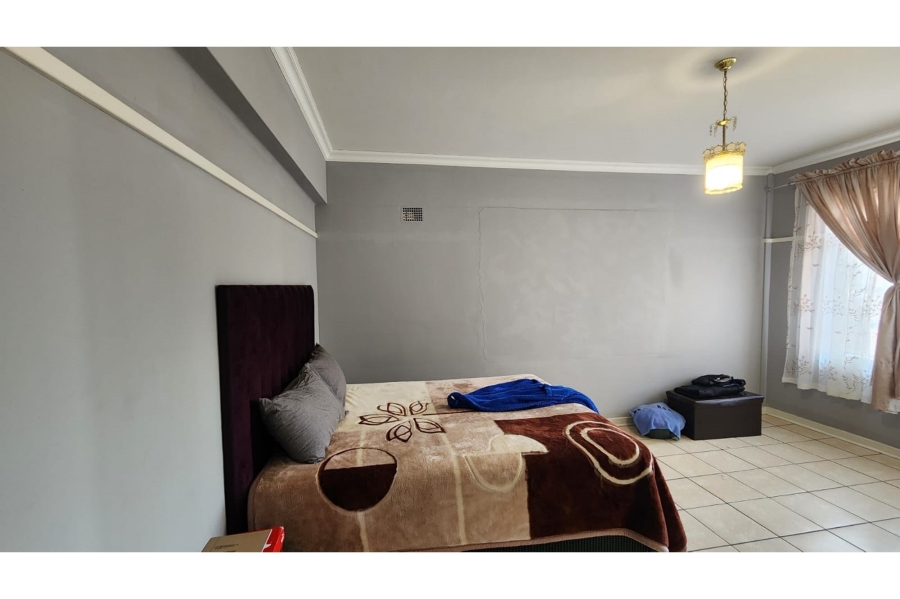 2 Bedroom Property for Sale in Springs Central Gauteng