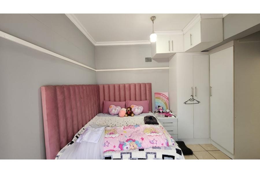 2 Bedroom Property for Sale in Springs Central Gauteng