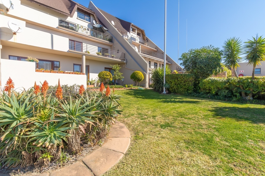 To Let 2 Bedroom Property for Rent in Northcliff Gauteng