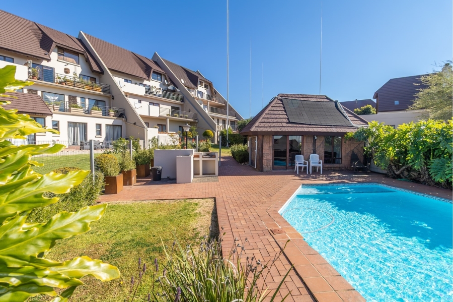 To Let 2 Bedroom Property for Rent in Northcliff Gauteng