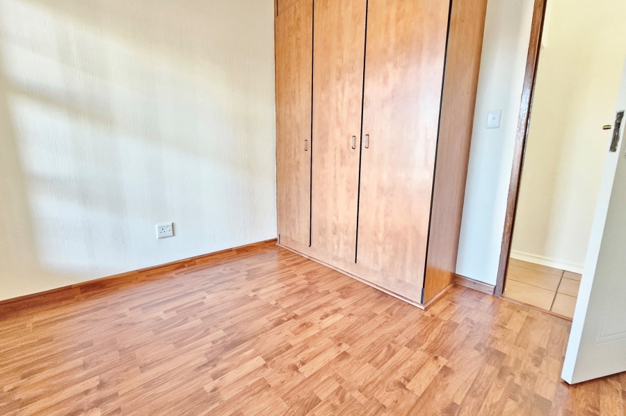 To Let 2 Bedroom Property for Rent in Northcliff Gauteng