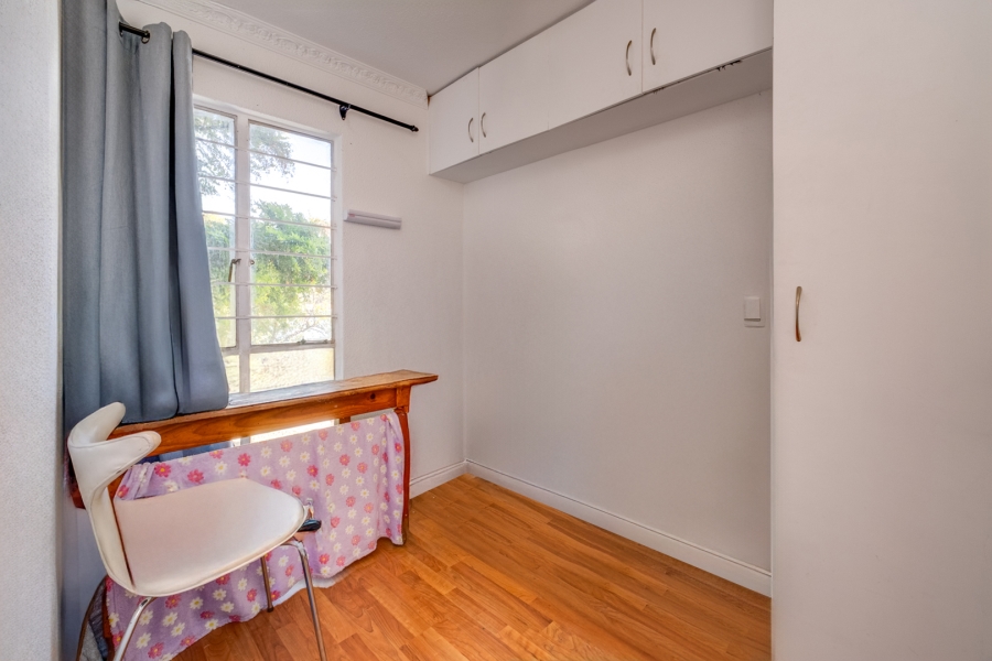 2 Bedroom Property for Sale in Douglasdale Gauteng