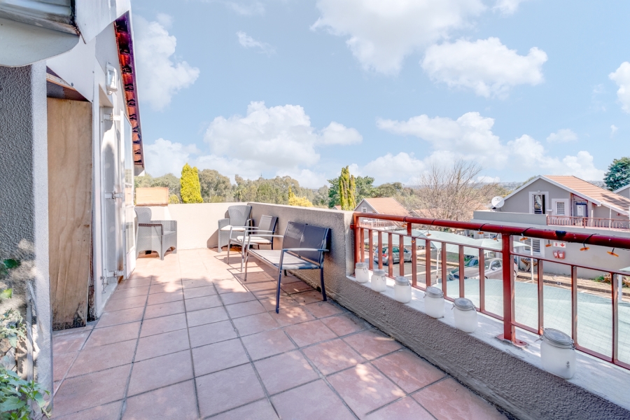 2 Bedroom Property for Sale in Douglasdale Gauteng