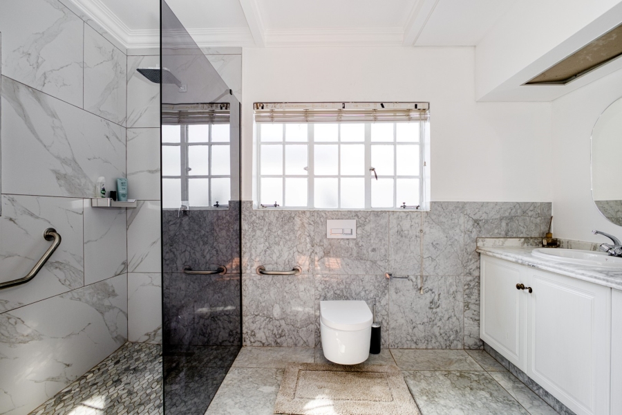 4 Bedroom Property for Sale in Oaklands Gauteng
