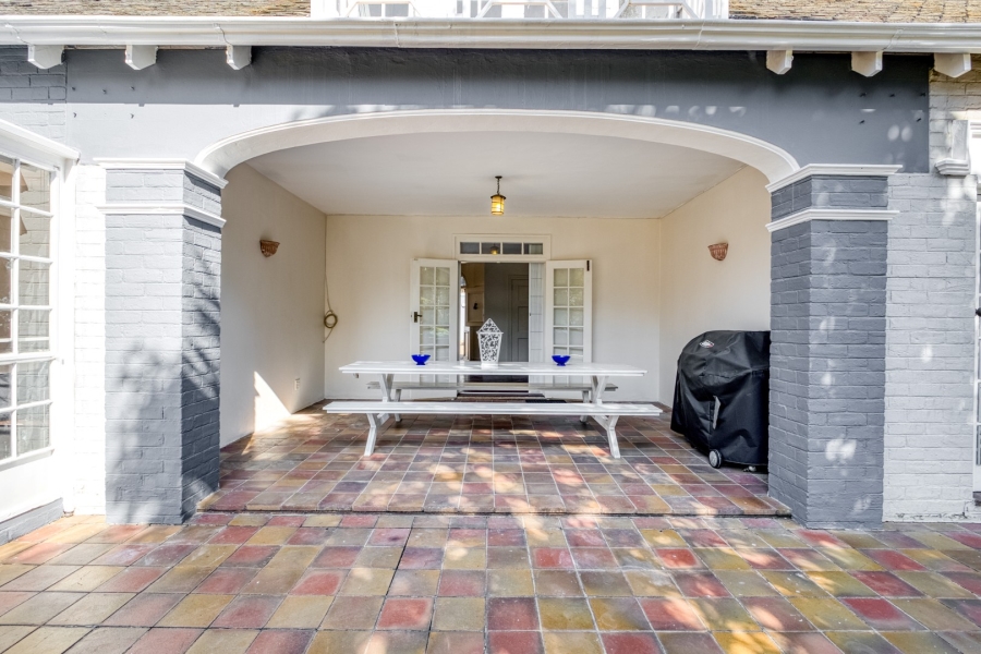 4 Bedroom Property for Sale in Oaklands Gauteng
