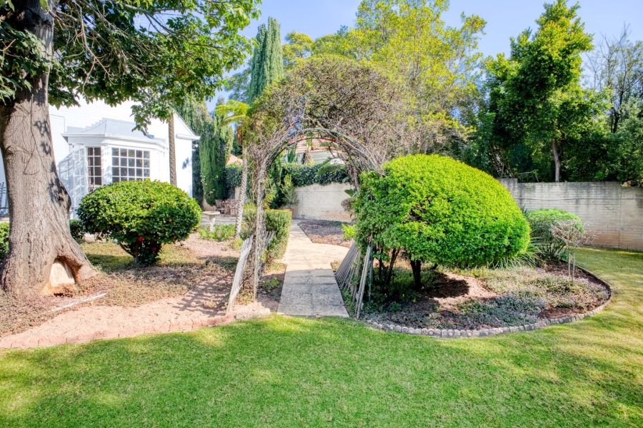 4 Bedroom Property for Sale in Oaklands Gauteng