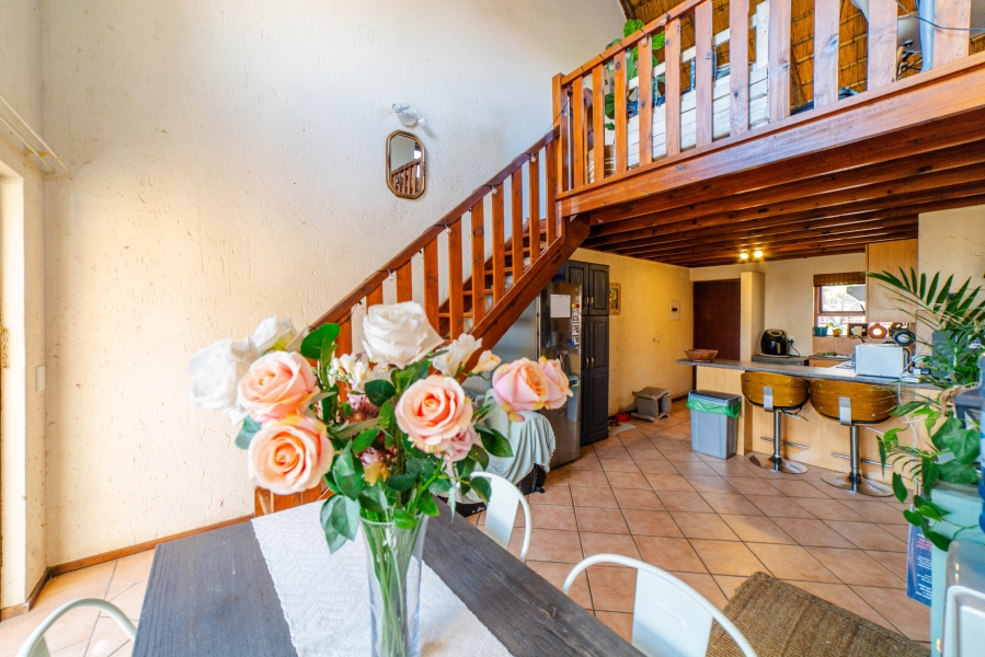 To Let 2 Bedroom Property for Rent in Douglasdale Gauteng