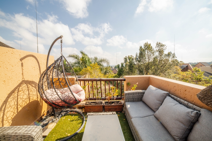 To Let 2 Bedroom Property for Rent in Douglasdale Gauteng