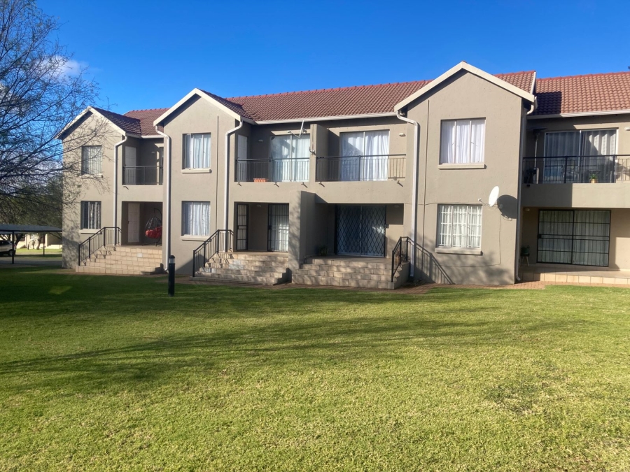 2 Bedroom Property for Sale in Willowbrook Gauteng
