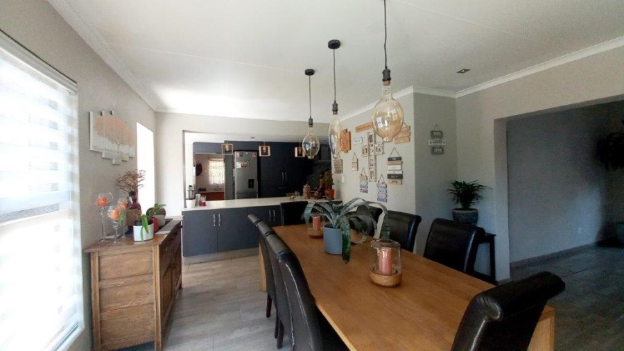 5 Bedroom Property for Sale in Sunward Park Gauteng