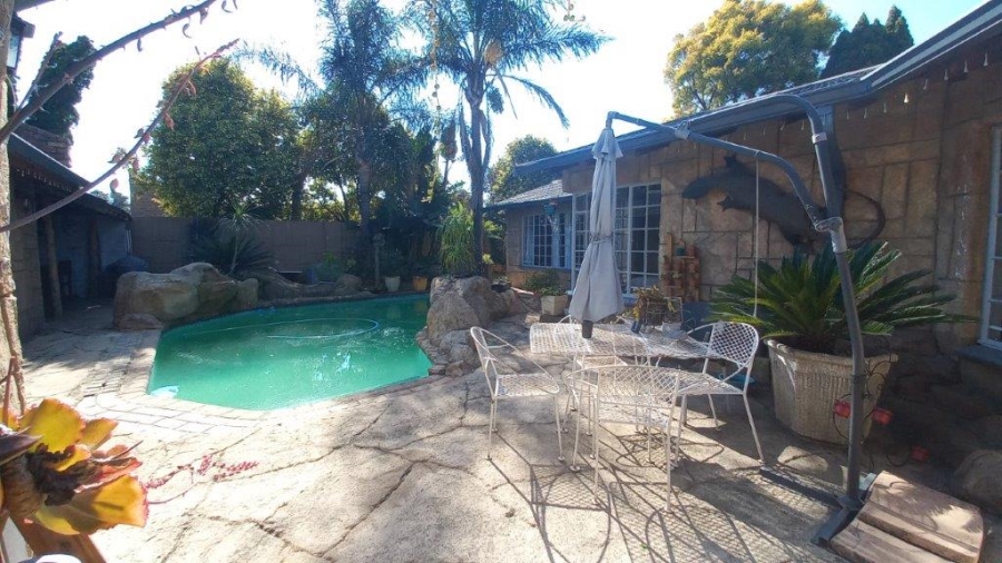 5 Bedroom Property for Sale in Sunward Park Gauteng