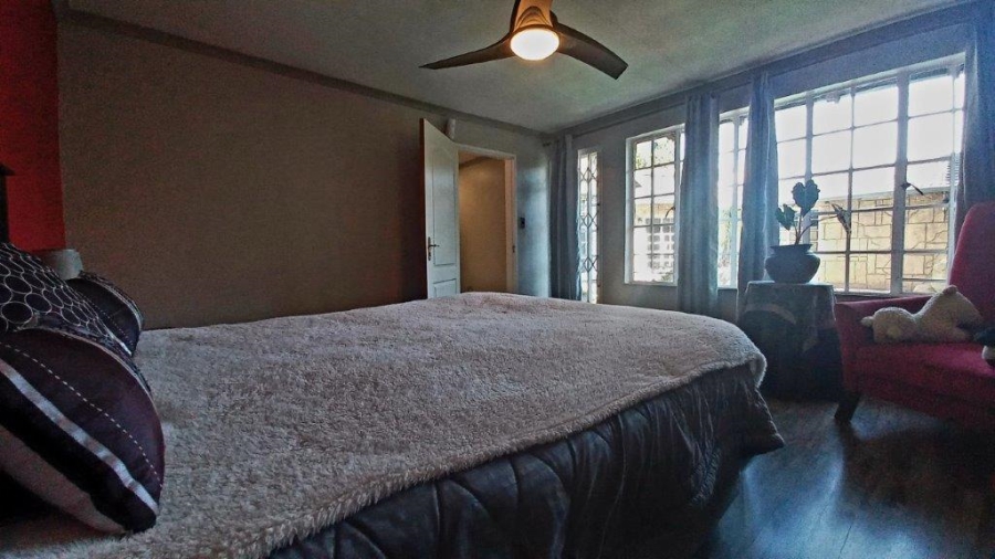 5 Bedroom Property for Sale in Sunward Park Gauteng