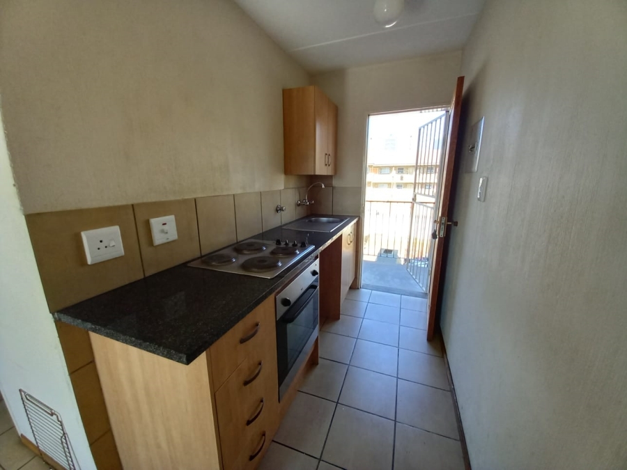 1 Bedroom Property for Sale in Kempton Park Central Gauteng
