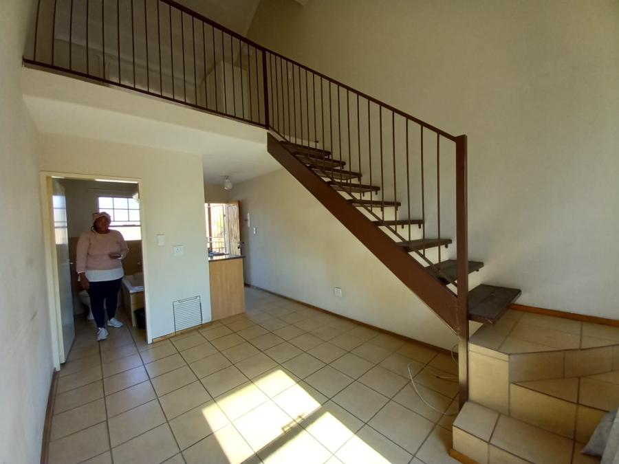 1 Bedroom Property for Sale in Kempton Park Central Gauteng