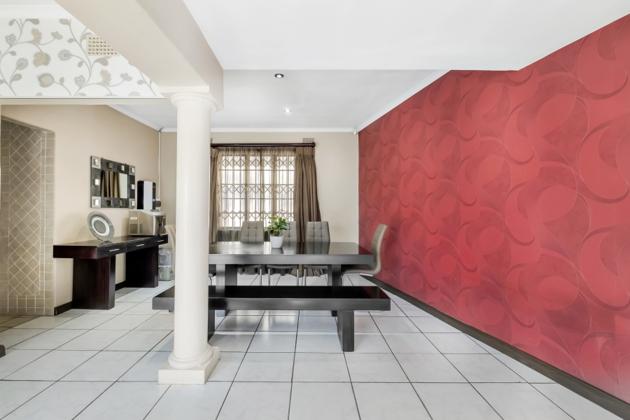 3 Bedroom Property for Sale in Emmarentia Gauteng