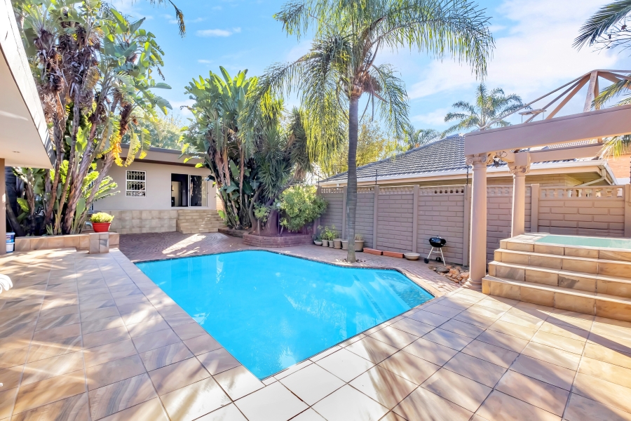 3 Bedroom Property for Sale in Emmarentia Gauteng