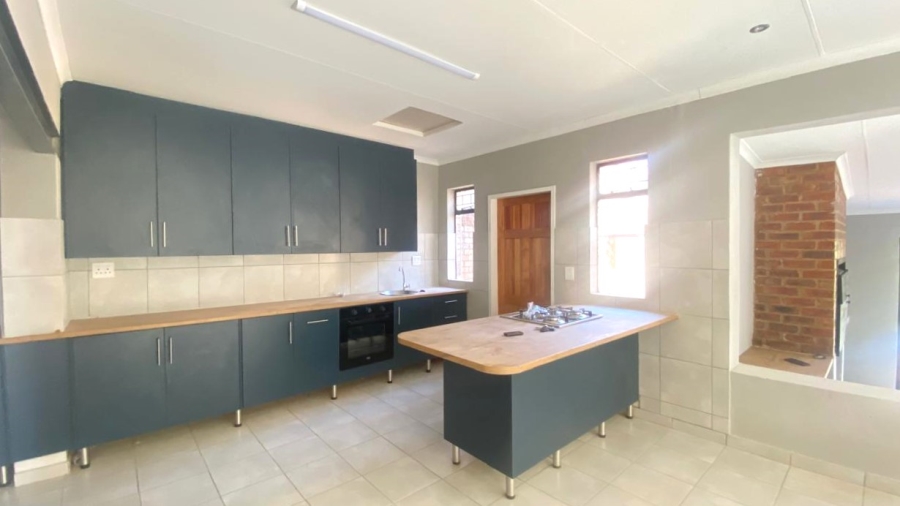 To Let 2 Bedroom Property for Rent in Pretorius Park Gauteng