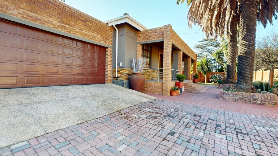 3 Bedroom Property for Sale in Fishers Hill Gauteng