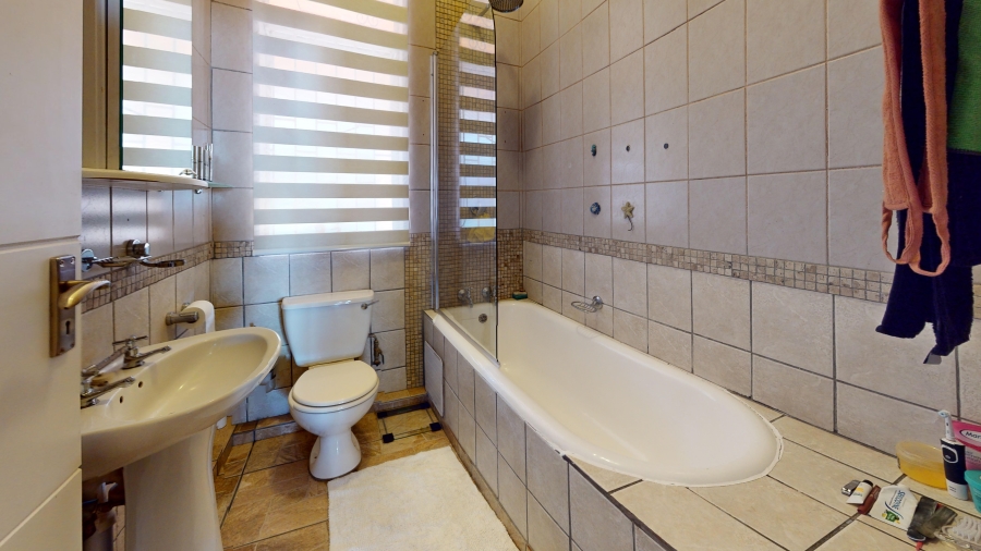 3 Bedroom Property for Sale in Fishers Hill Gauteng