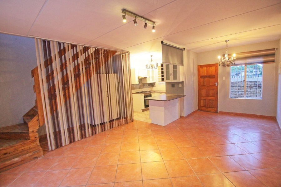 2 Bedroom Property for Sale in Roodepoort Gauteng