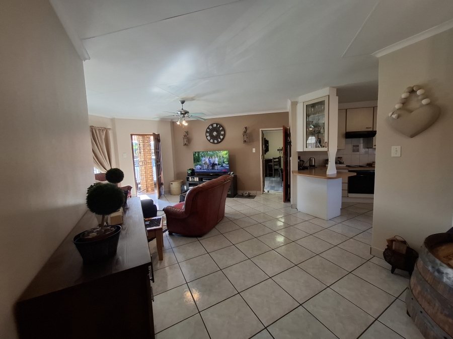 3 Bedroom Property for Sale in Dal Fouche Gauteng