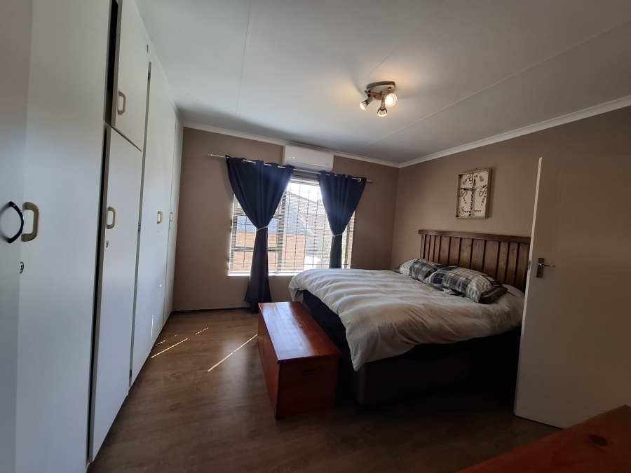 3 Bedroom Property for Sale in Dal Fouche Gauteng