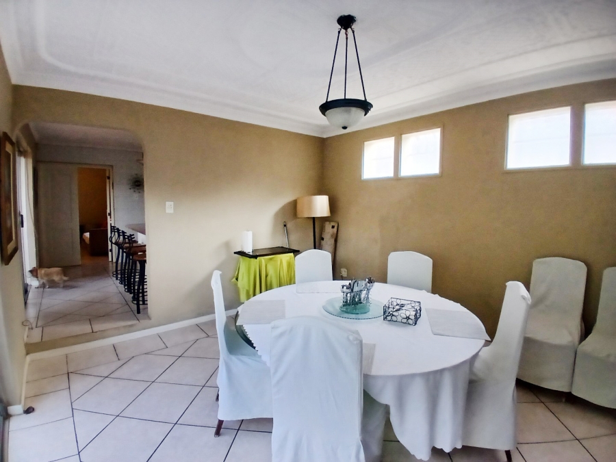 2 Bedroom Property for Sale in Orange Grove Gauteng