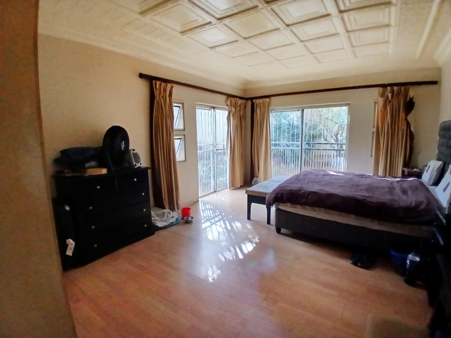 2 Bedroom Property for Sale in Orange Grove Gauteng