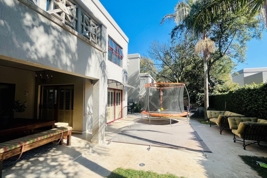 4 Bedroom Property for Sale in Woodmead Gauteng