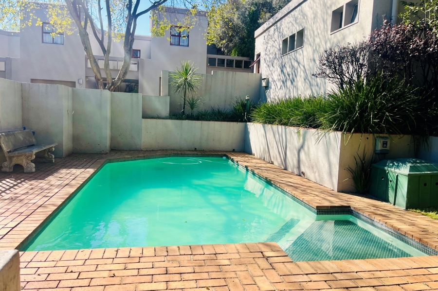 4 Bedroom Property for Sale in Woodmead Gauteng
