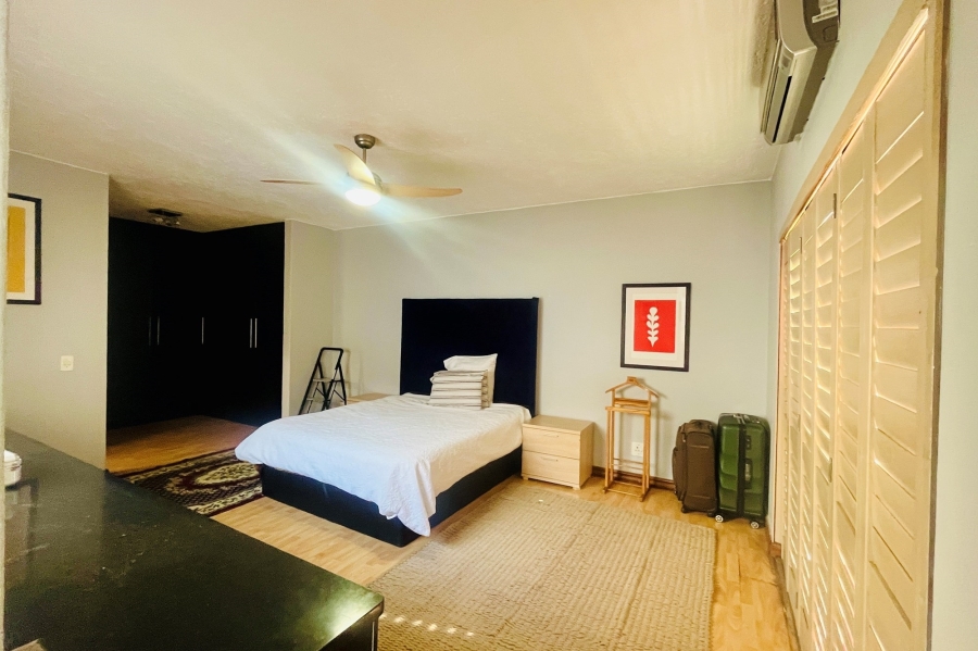 4 Bedroom Property for Sale in Woodmead Gauteng