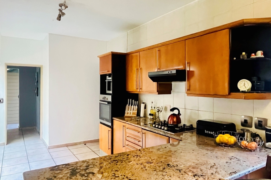 4 Bedroom Property for Sale in Woodmead Gauteng