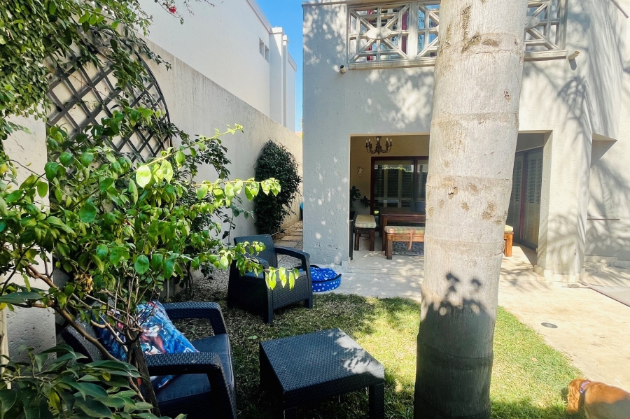 4 Bedroom Property for Sale in Woodmead Gauteng