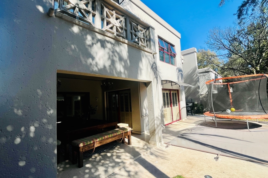 4 Bedroom Property for Sale in Woodmead Gauteng