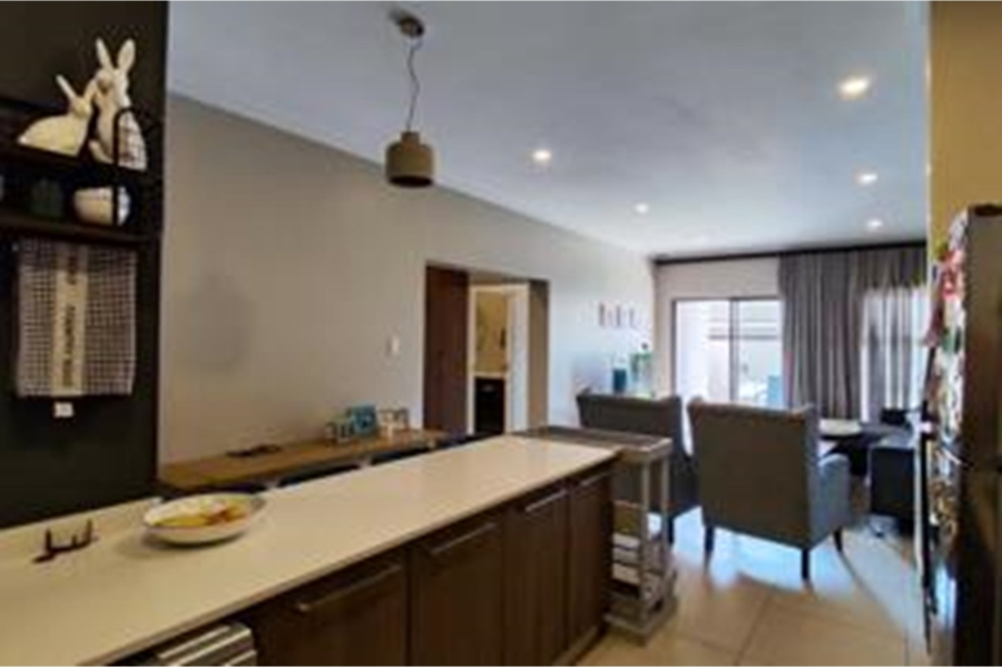 2 Bedroom Property for Sale in Bedfordview Gauteng