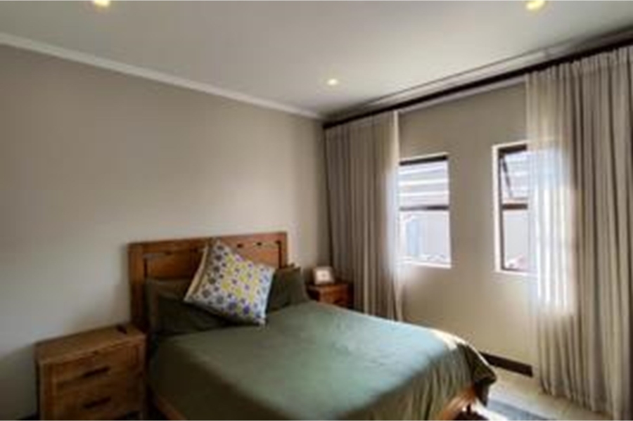 2 Bedroom Property for Sale in Bedfordview Gauteng