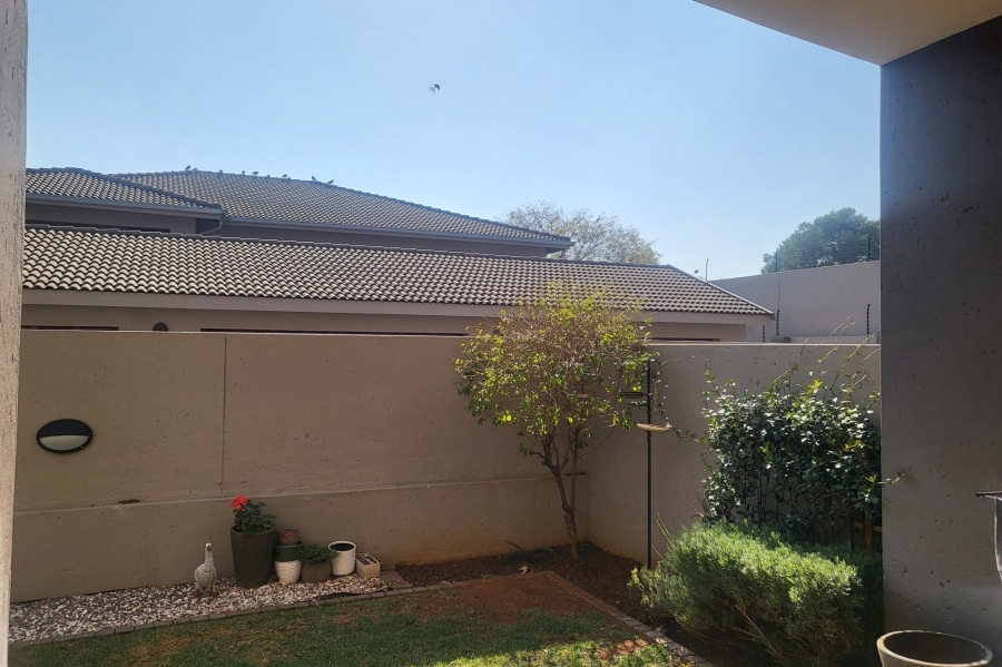 2 Bedroom Property for Sale in Bedfordview Gauteng