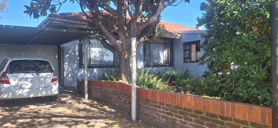 3 Bedroom Property for Sale in Wentworth Park Gauteng