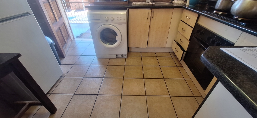 2 Bedroom Property for Sale in Wentworth Park Gauteng