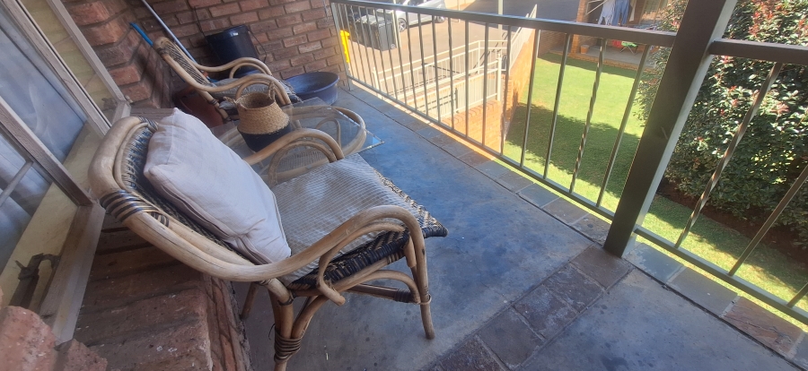2 Bedroom Property for Sale in Wentworth Park Gauteng